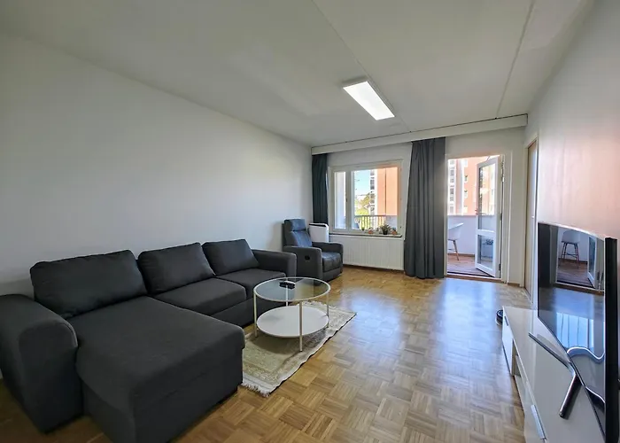 72M2 Apartment With Cozy Balcony And Relaxing Sauna