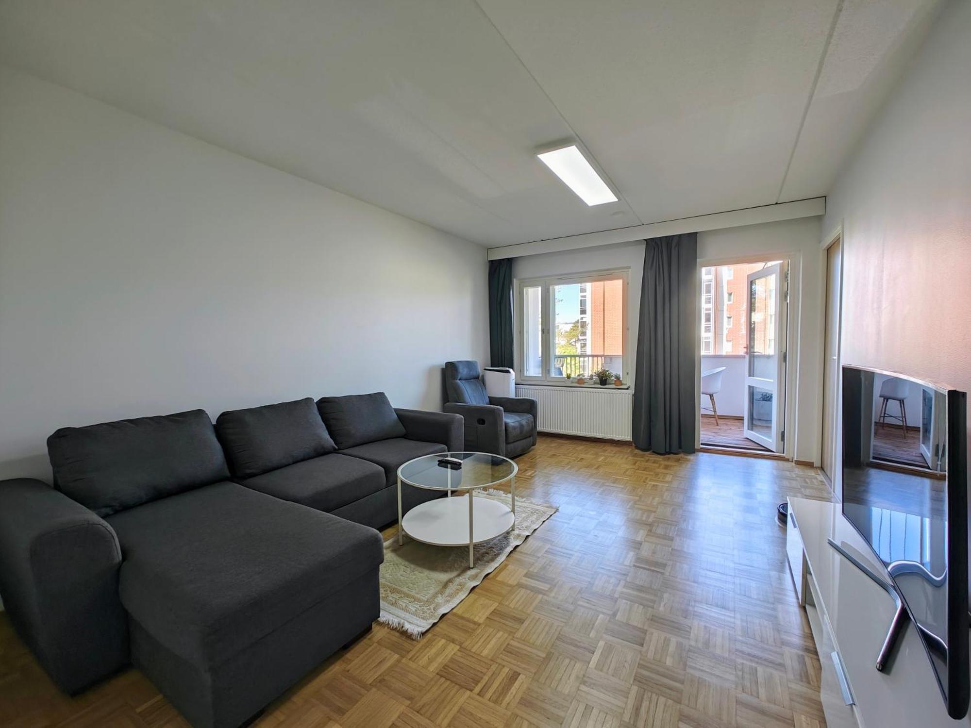 72m2 With Cozy Balcony And Relaxing Sauna *